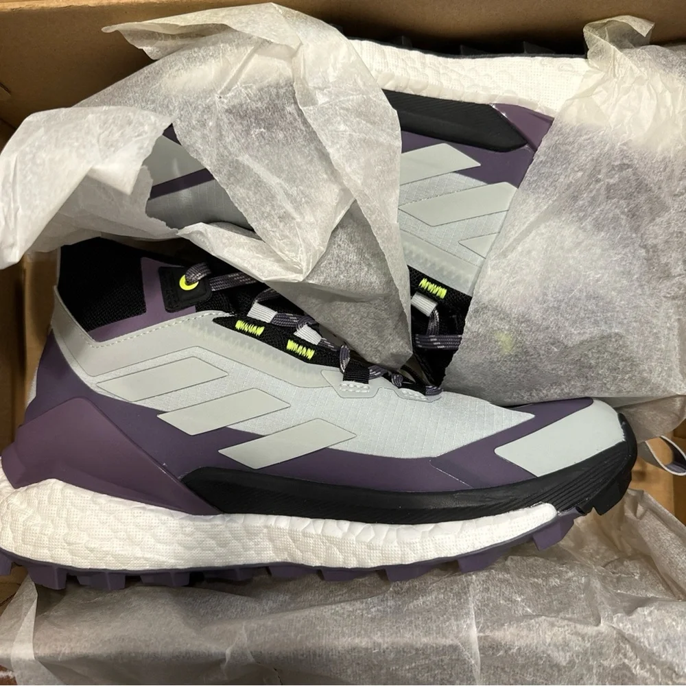Adidas Terrex Free Hiker 2 GTX Hiking Shoes Women’s Size 8 NWT - Picture 3 of 16